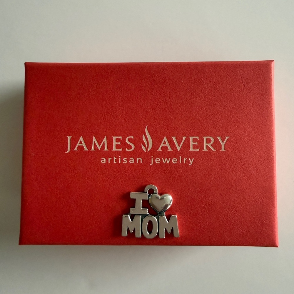 James Avery Silver I Love Mom Charm